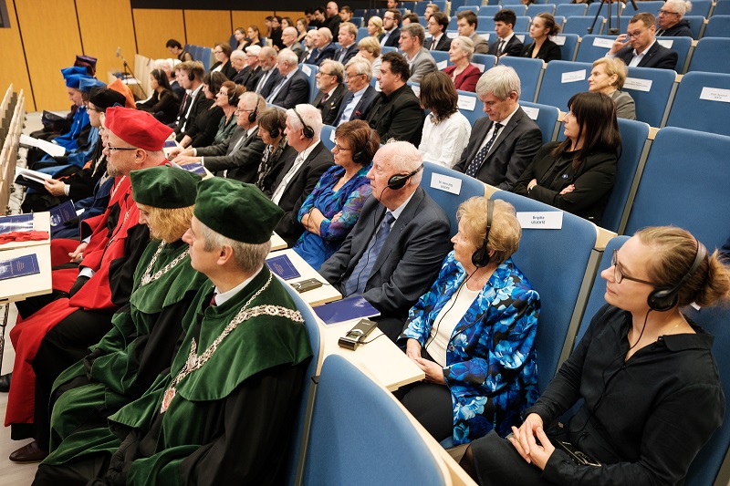 Prof. HansJochen Schiewer. Doktor honoris causa UAM